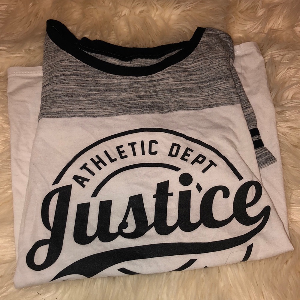 A black and white Tee Shirt